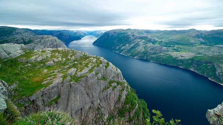 Viaje grupal a Escandinavia e Islandia: fiordos, capitales nórdicas y volcanes